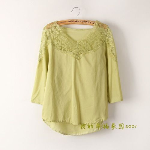 2色純棉七分袖上衣 蕾絲邊v領(lǐng)側(cè)開叉 時尚清新甜美春夏服裝批發(fā)